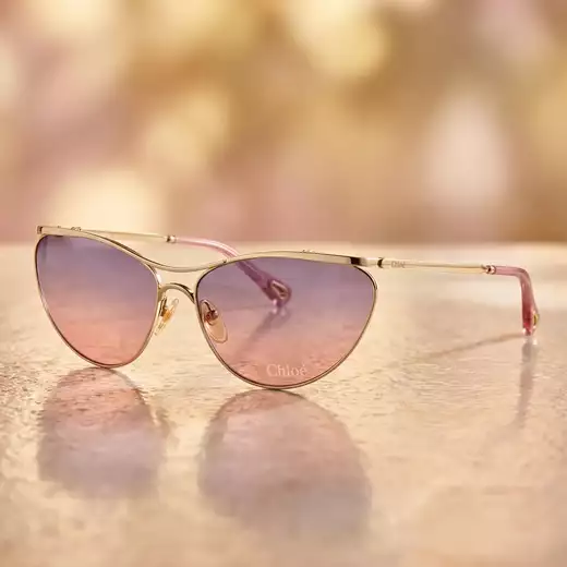 Lunettes Chloe à gradignan : la féminité libre d'une maison parisienne - detail - christineseo a 8 impasse du moulin de pe...
